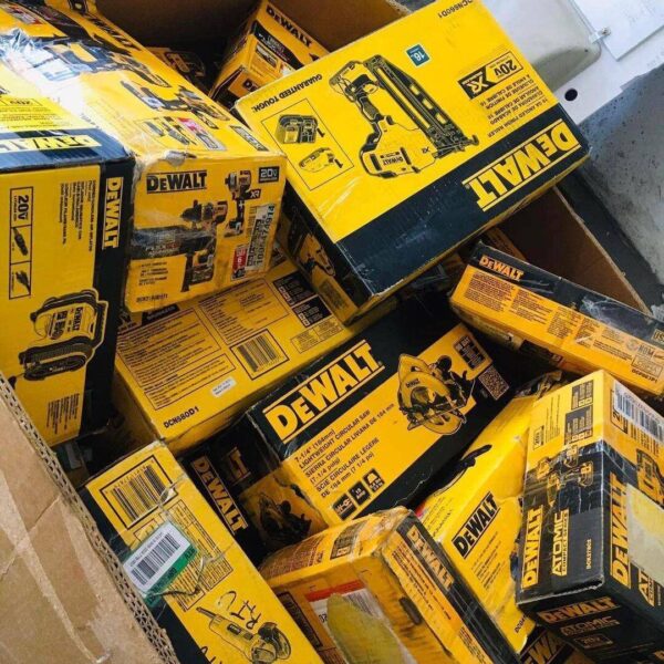 417465625_411441491567488_7400522578820475060_n-e1721825514137 DeWalt Tool Pallet